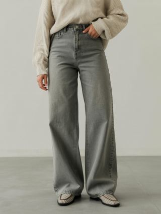 Grey Relaxed Fit Jeans – LUXUS
